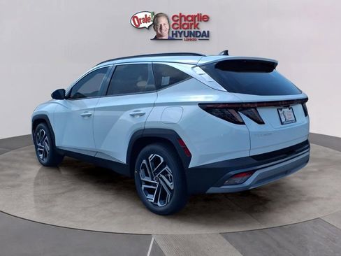 New 2025 Hyundai Tucson Limited image 3
