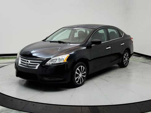 Used 2014 Nissan Sentra S FWD image 2