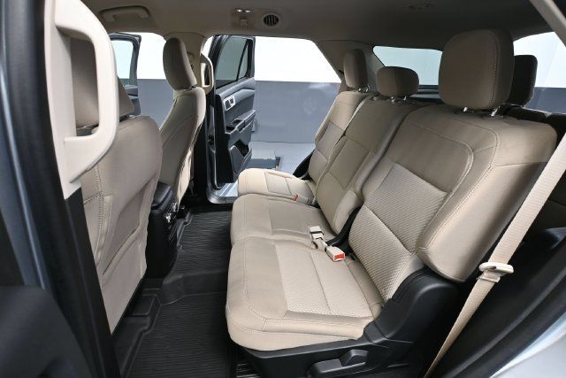 Used 2022 Ford Explorer 4WD image 30