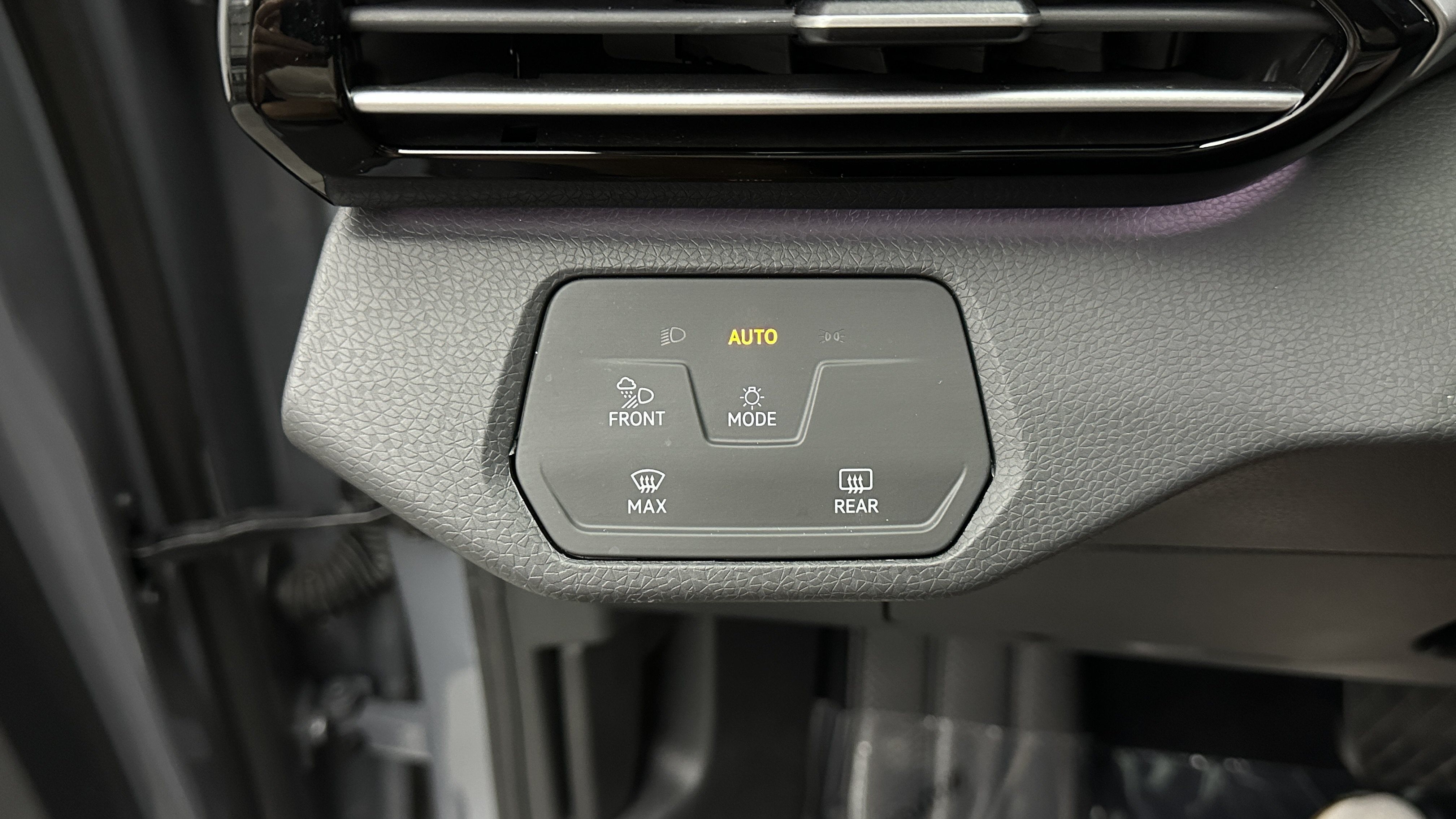 Used 2023 Volkswagen ID.4 S RWD image 17