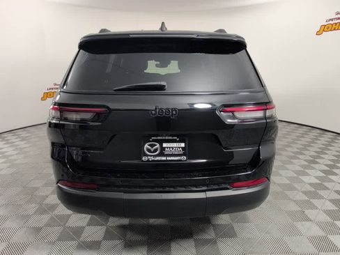 Used 2023 Jeep Grand Cherokee L Altitude AWD/4WD image 7