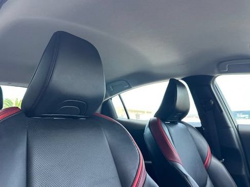 Certified 2023 Toyota Prius Prime FWD image 21