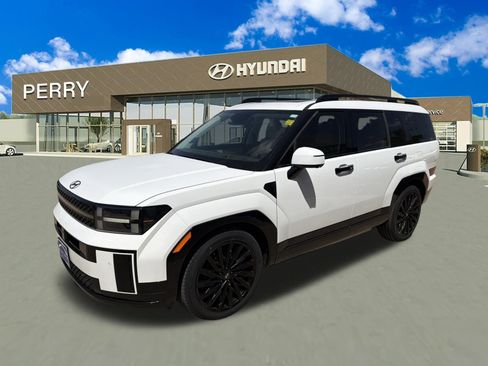 Used 2025 Hyundai Santa Fe Calligraphy FWD image 1