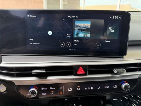 Used 2024 Kia Sorento S image 18