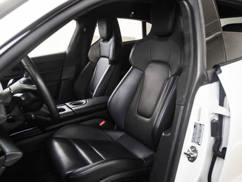 Used 2024 Porsche Taycan GTS image 5