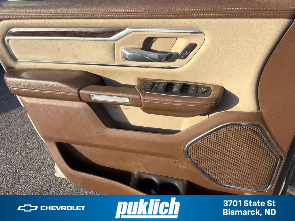 Used 2019 RAM 1500 Laramie AWD/4WD image 18