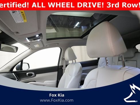 Certified 2024 Kia Sorento S w/ Panoramic Sunroof Package image 32