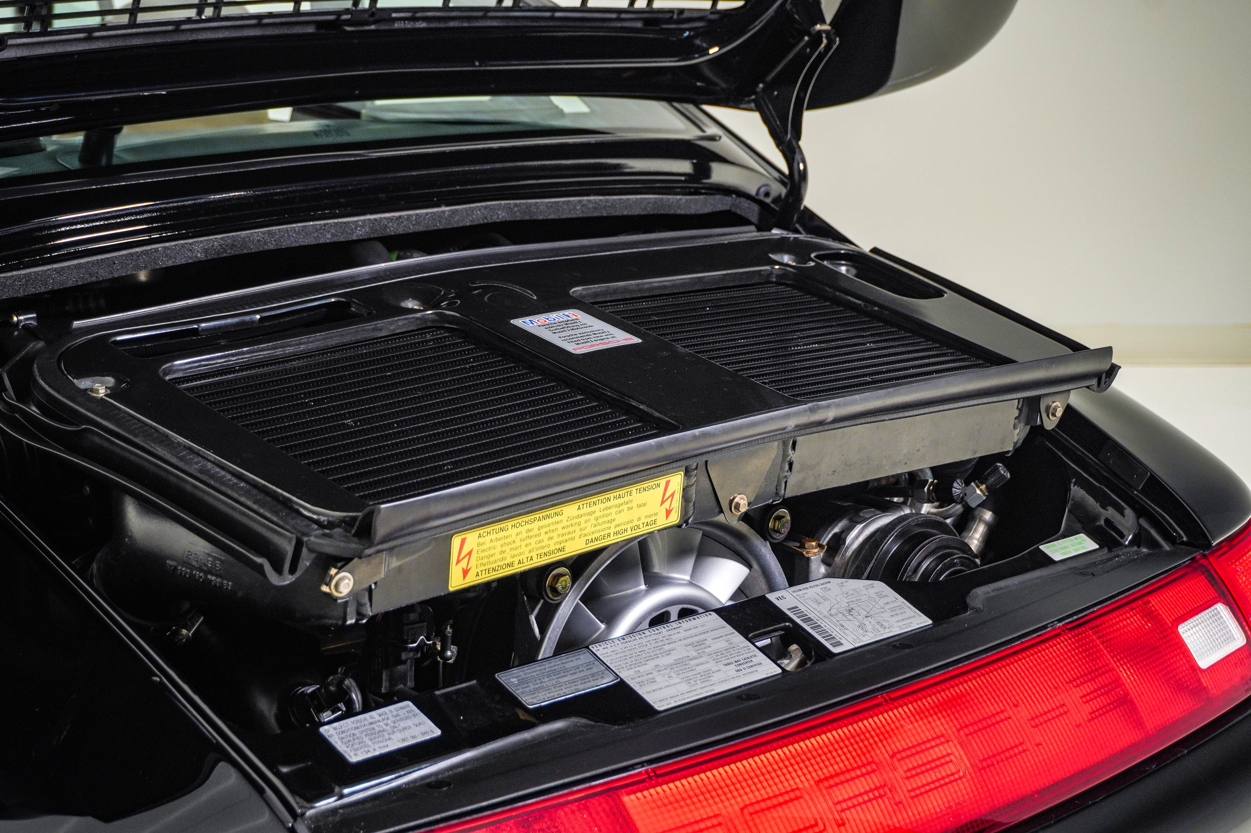 Used 1997 Porsche 911 Turbo AWD/4WD image 41