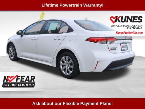 Used 2024 Toyota Corolla LE image 7