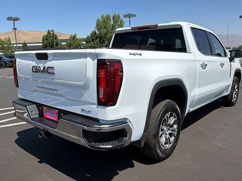 Used 2026 GMC Sierra 1500 SLT AWD/4WD image 3