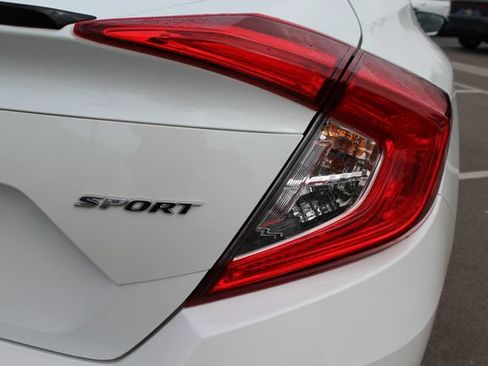 Used 2020 Honda Civic Sport image 16