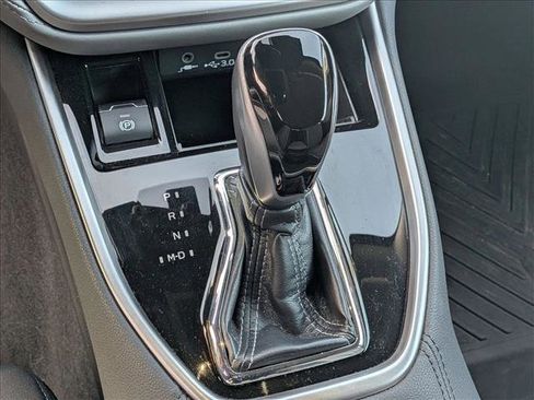 Certified 2024 Subaru Outback Premium image 12