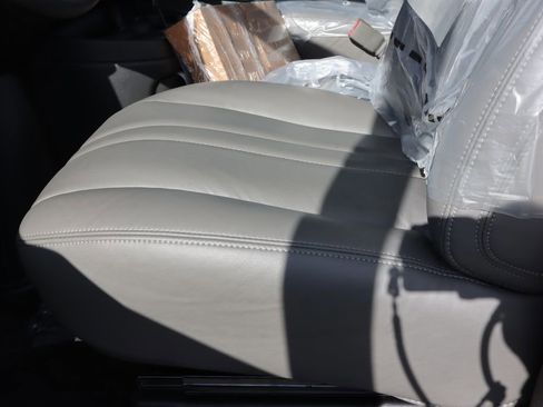 New 2025 GMC Savana 2500 w/ Driver Convenience Package image 13