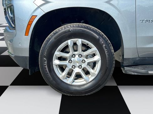 Used 2025 Chevrolet Tahoe LT AWD/4WD image 14