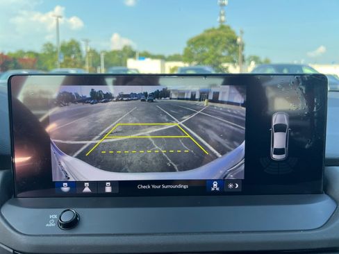 Used 2024 Honda Accord EX-L image 19