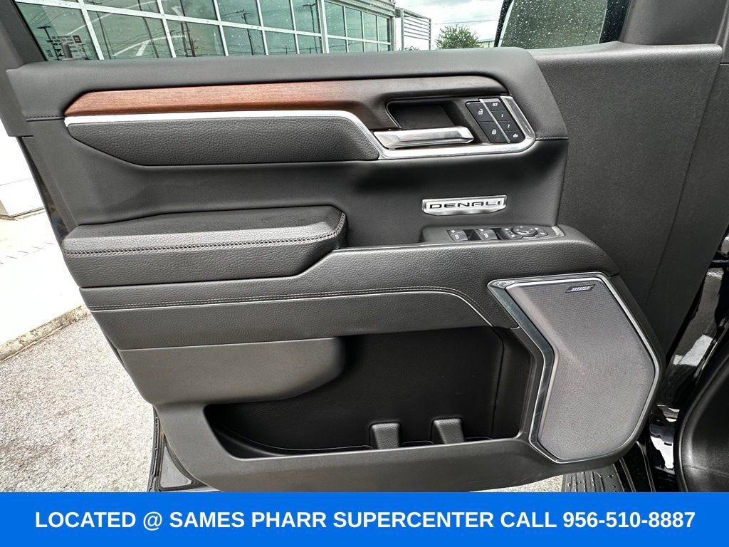 Used 2024 GMC Sierra 1500 Denali w/ Technology Package AWD/4WD image 18