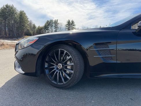Used 2017 Mercedes-Benz SL 550 image 8