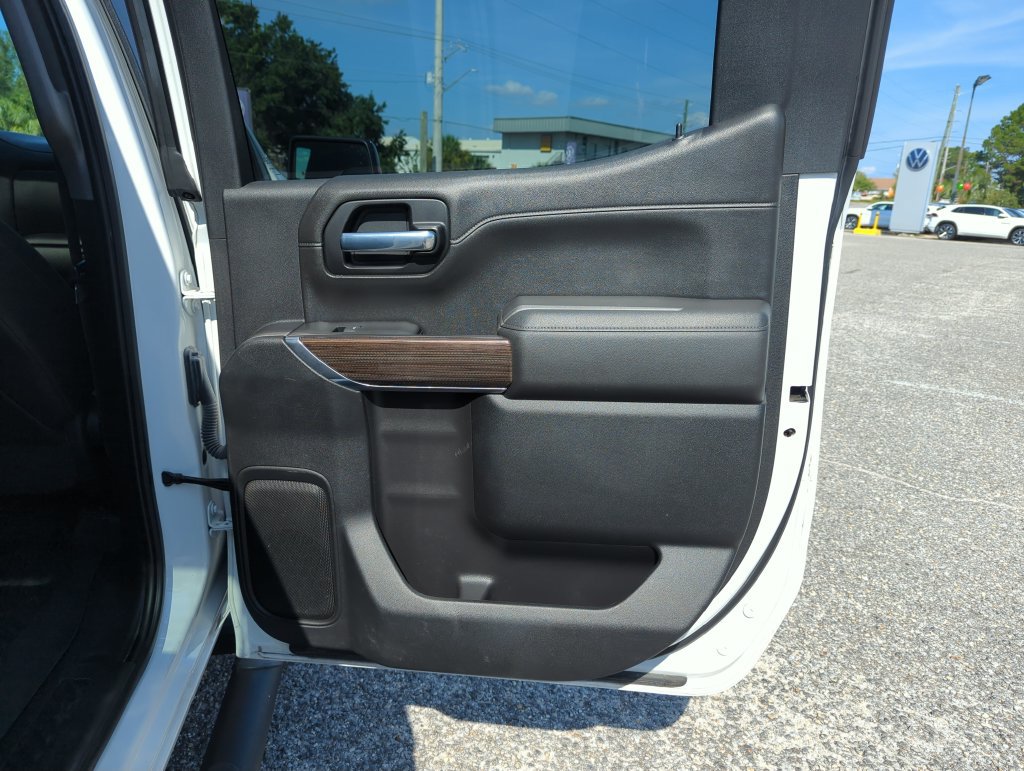 Used 2021 Chevrolet Silverado 1500 RST w/ Redline Edition AWD/4WD image 32