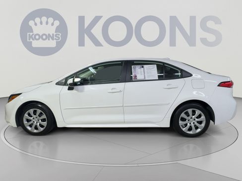 Used 2023 Toyota Corolla LE FWD image 7