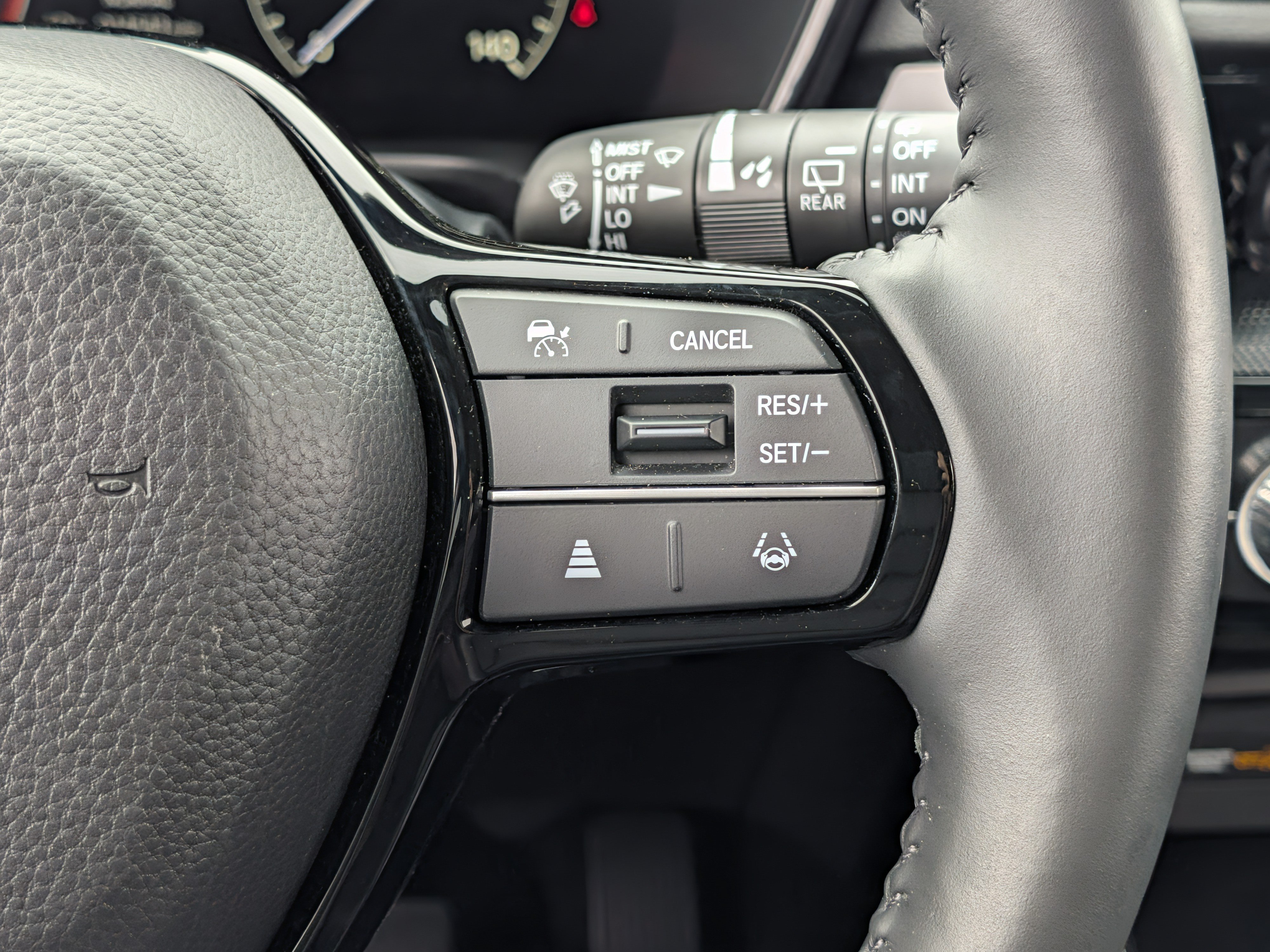 Used 2024 Honda CR-V EX-L image 27