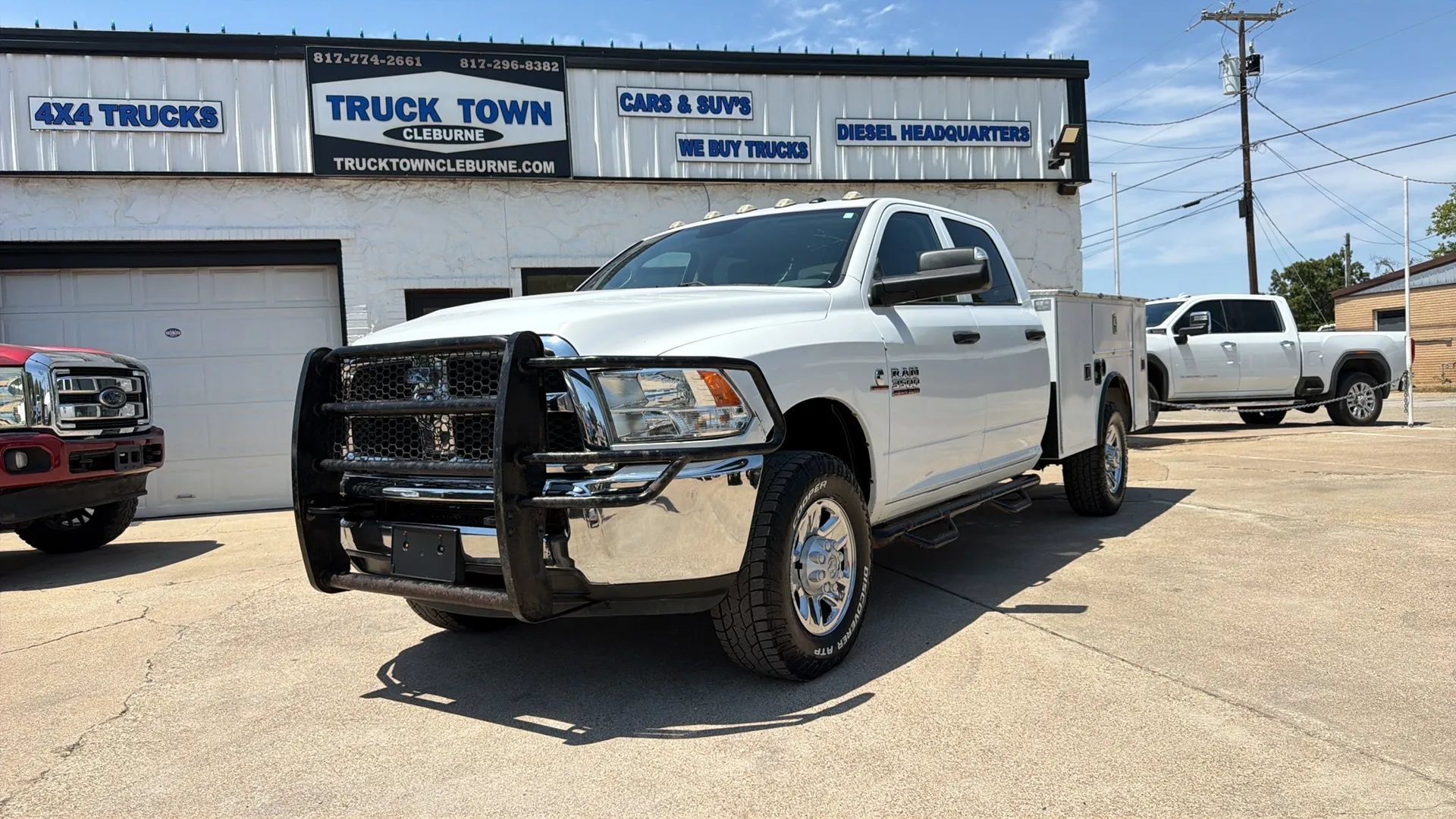 Used 2018 RAM 3500 Tradesman w/ Chrome Appearance Group AWD/4WD image 1