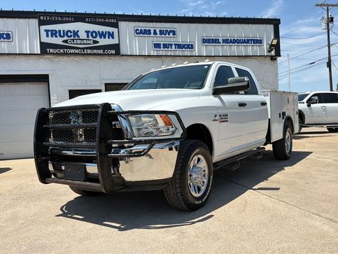 Used 2018 RAM 3500 Tradesman w/ Chrome Appearance Group AWD/4WD image 1