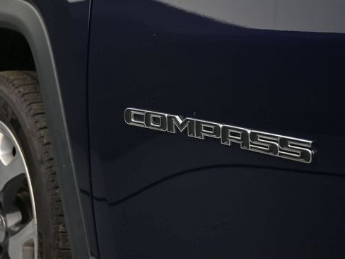 Used 2020 Jeep Compass Limited AWD/4WD image 10