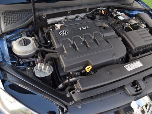 Used 2015 Volkswagen Golf TDI SE w/ Lighting Package FWD image 91