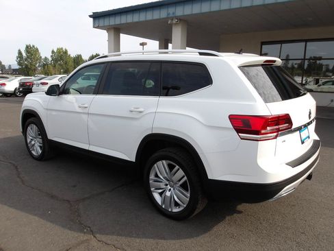 Used 2019 Volkswagen Atlas SE AWD/4WD image 3