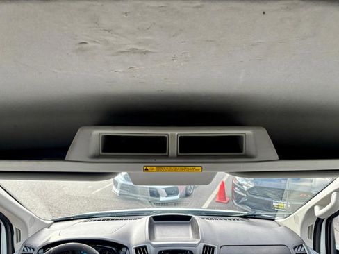 Used 2015 Ford Transit 250 130 Medium Roof image 22