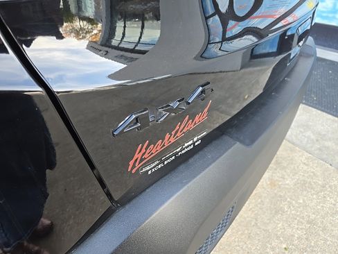 Used 2023 Jeep Renegade Altitude w/ Sun/Sound Group image 21