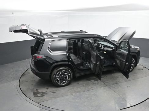 New 2026 Jeep Cherokee Limited AWD/4WD image 57