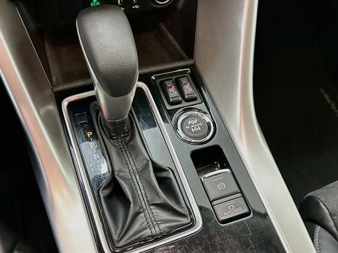 Used 2024 Mitsubishi Eclipse Cross SE AWD/4WD image 25