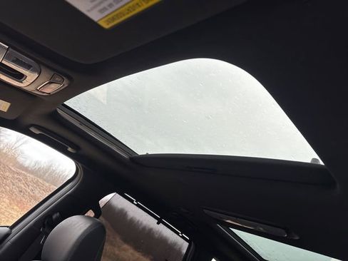 Used 2024 Kia Telluride SX X-Pro image 4