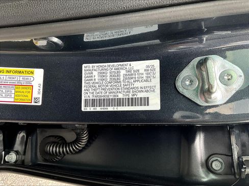 Used 2025 Honda CR-V Sport Touring image 19