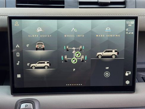 Used 2023 Land Rover Defender 110 X image 30