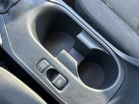 Used 2023 Toyota Corolla LE image 34