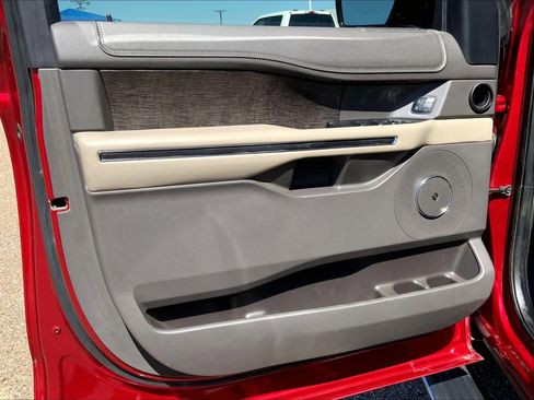 Used 2018 Ford Expedition Max Limited w/ Equipment Group 301A image 22