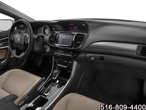 Used 2017 Honda Accord EX image 17