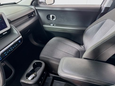 Used 2024 Hyundai Ioniq 5 SEL image 24