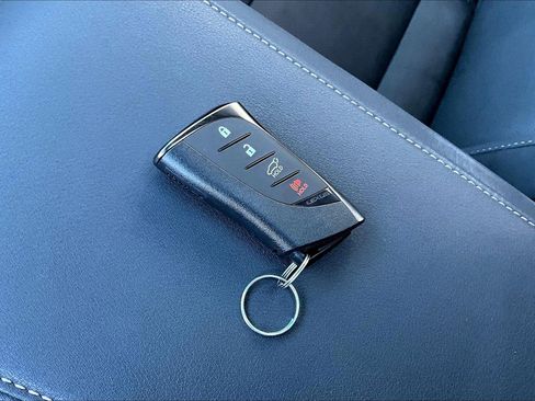 Used 2025 Lexus RX 350 Premium image 36