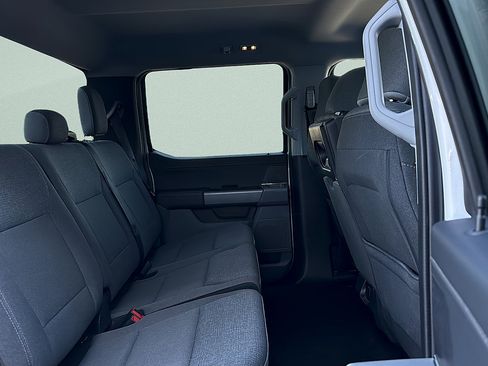Used 2025 Ford F150 XLT w/ Equipment Group 301A Standard AWD/4WD image 27