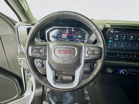 Used 2022 GMC Sierra 1500 Elevation image 15