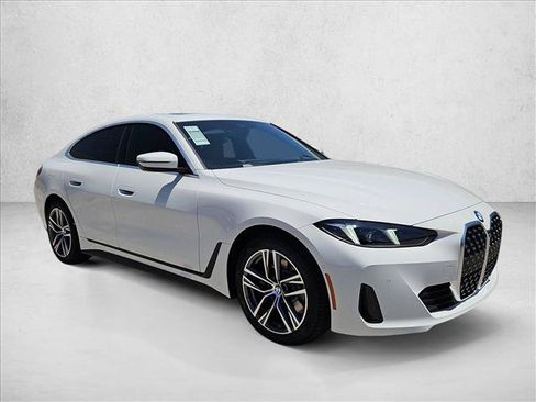 Used 2026 BMW 430i w/ Parking Assistance Package RWD image 7