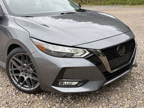 Used 2021 Nissan Sentra SR FWD image 28