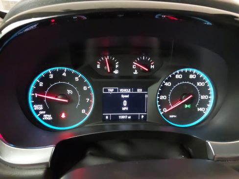 Used 2020 Chevrolet Traverse LS w/ LPO, Floor Liner Package FWD image 19