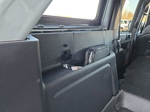 Used 2023 Ford Bronco Badlands w/ Sasquatch Package image 98