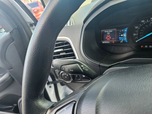 Used 2022 Ford Edge SE w/ Cargo Accessory Package image 20