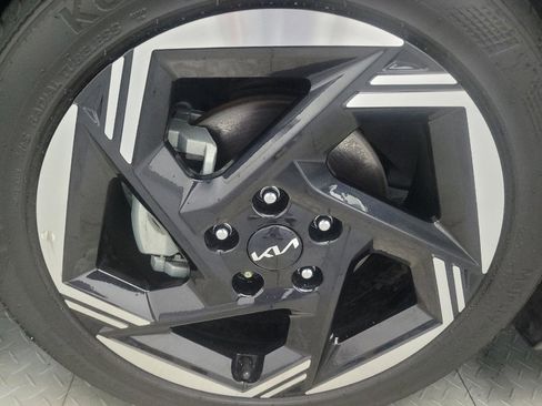 Used 2025 Kia K4 EX FWD image 31