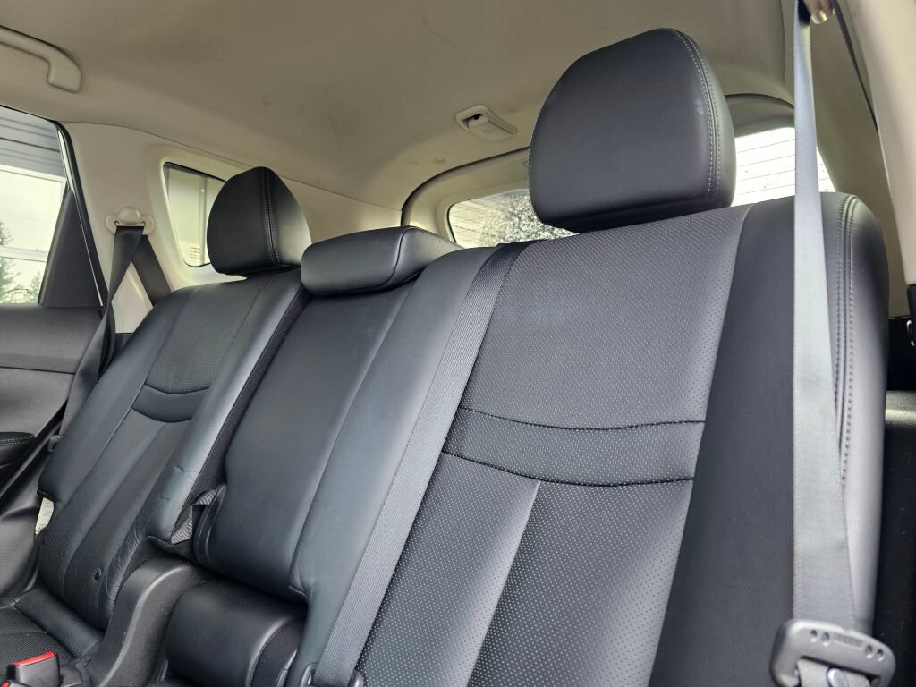 Used 2015 Nissan Rogue SL AWD/4WD image 20